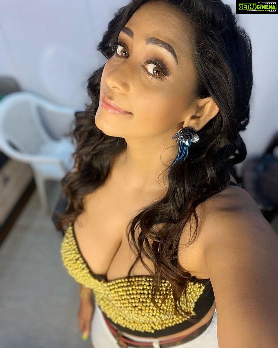 Sanjana Singh Instagram - “Love yourself. Forgive yourself. Be true to yourself. How you treat yourself sets the standard for how others will treat you.”.
