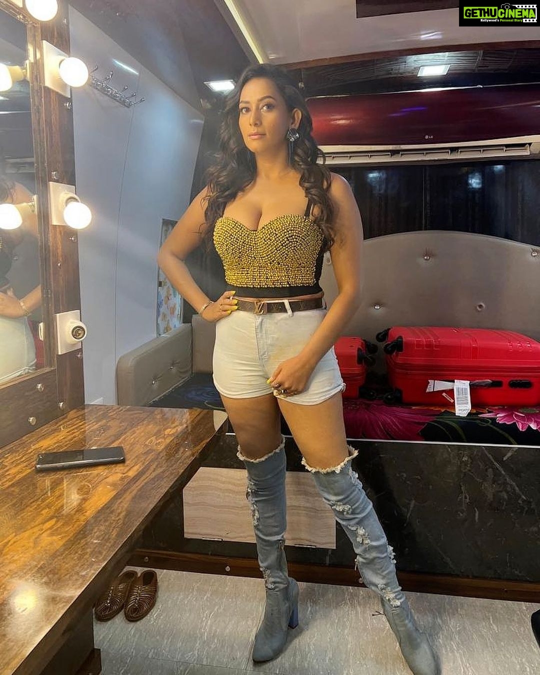 Sanjana Singh Instagram - “Love yourself. Forgive yourself. Be true to yourself. How you treat yourself sets the standard for how others will treat you.”.