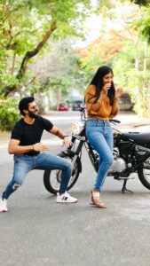 Santhosh Prathap Instagram - ✨BLOOPER ALERT✨ (I swear he let me practice only for like 18 seconds😂) @santhoshprathapoffl . . . . . . . #comeonbabyletsgoonthebullet #bullettu #instareels #instagood #explorepage #explore #reelsofinstagram #reeloftheday #trendingreels #trending
