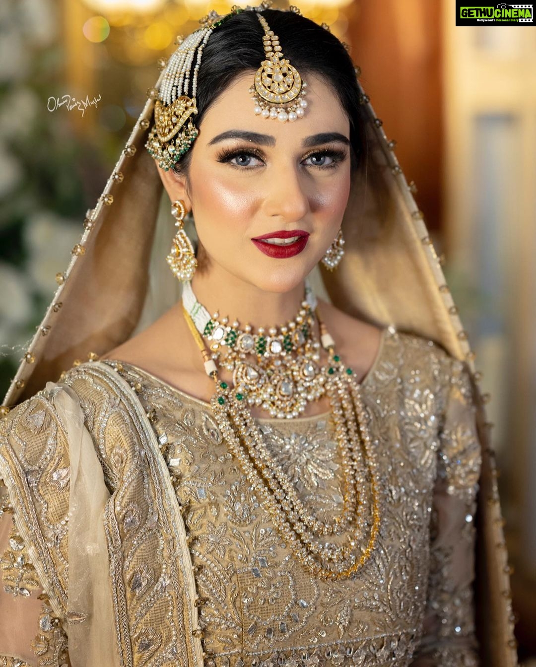 Sarah Khan Instagram - @makeupstudiobymehwish