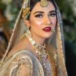 Sarah Khan Instagram - @makeupstudiobymehwish 💕