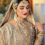 Sarah Khan Instagram - @makeupstudiobymehwish 💕