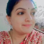 Saranya Mohan Instagram - ചമ്മില്ല ഞാൻ 🤪
