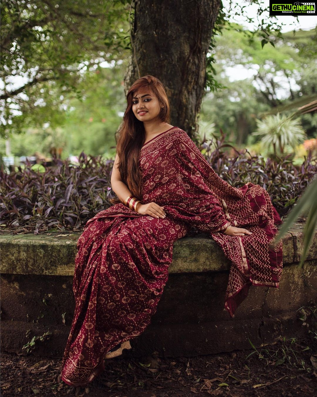 Shaalin Zoya Instagram - Photographer : @vkviii Saree : @meannsi.in @meerasiby Photography team : @adrshrajeev @sarath_kumaaar @_nikhil_prabhakar Location : hill palace museum