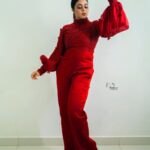 Shamna Kasim Instagram - Confidence has no competition….. Styling: @impriyankasahajananda Costume: @raashiagarwal.atelier Jwellery: @kushalsfashionjewellery Pics: @v_capturesphotography Hairstylist: @hairstylist_srinivas Personal staff: @pranay_kohli Personal staff : @sarika_briadal_meckupartis