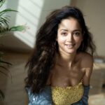 Shanvi Srivastava Instagram - i love candids! period! 📸 @pixels.of.perception . . . . . . . . #shanvisrivastava #picoftheday #instagood #instagram #loveyourself