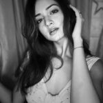 Shanvi Srivastava Instagram - 🤍🖤 #shanvisrivastava #monochrome #instagood #instagram #picoftheday