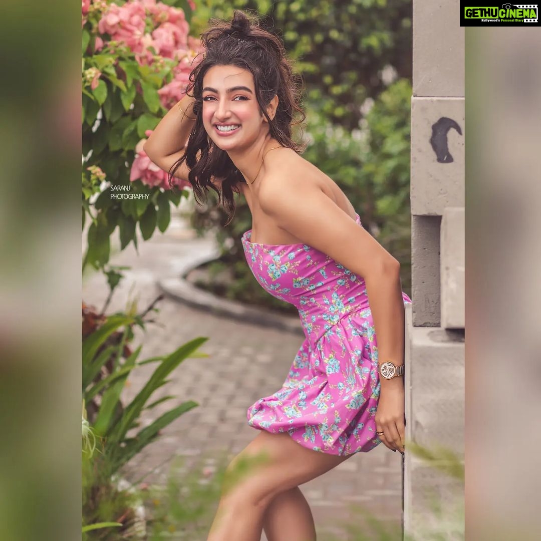 Sherlin Seth Instagram - Flying solo, living yolo!🦋✨ Photography @saranjphotography @ajaybeny89 Makeup @deepika.nathan Hair @muthugokila_artistry Stylist and designer @sowbiandrea Retouch @khanphotography06 . . . . . . . . . #sherlinseth #explorepage #mondaymotivation #explore #foryou #forme #tamilactress #tamilcinema #bollywood #flowerphotography #florals #pink