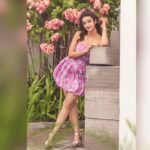 Sherlin Seth Instagram - Flying solo, living yolo!🦋✨ Photography @saranjphotography @ajaybeny89 Makeup @deepika.nathan Hair @muthugokila_artistry Stylist and designer @sowbiandrea Retouch @khanphotography06 . . . . . . . . . #sherlinseth #explorepage #mondaymotivation #explore #foryou #forme #tamilactress #tamilcinema #bollywood #flowerphotography #florals #pink