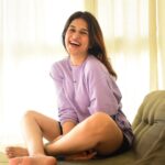 Shraddha Das Instagram - 💜 @burger.bae 📸 @snehzala Mumbai, Maharashtra