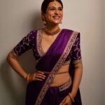 Shraddha Das Instagram – Dhee 14, traditional vibes 💜
Saree : @kavithaguttaofficial
@spiffypublicrelations
Jewellery @silverqueenj
Styling : @artbyavnee , @thewandermannequin 
📸 @krishnatejah , @sai_tejah 
Make up : @eshaasikka 
Hair : @anjali.ghag.980 

#saree #southindiansaree #purplesaree #indianvibes #dhee #hyderabad #shraddhadas Hyderabad India