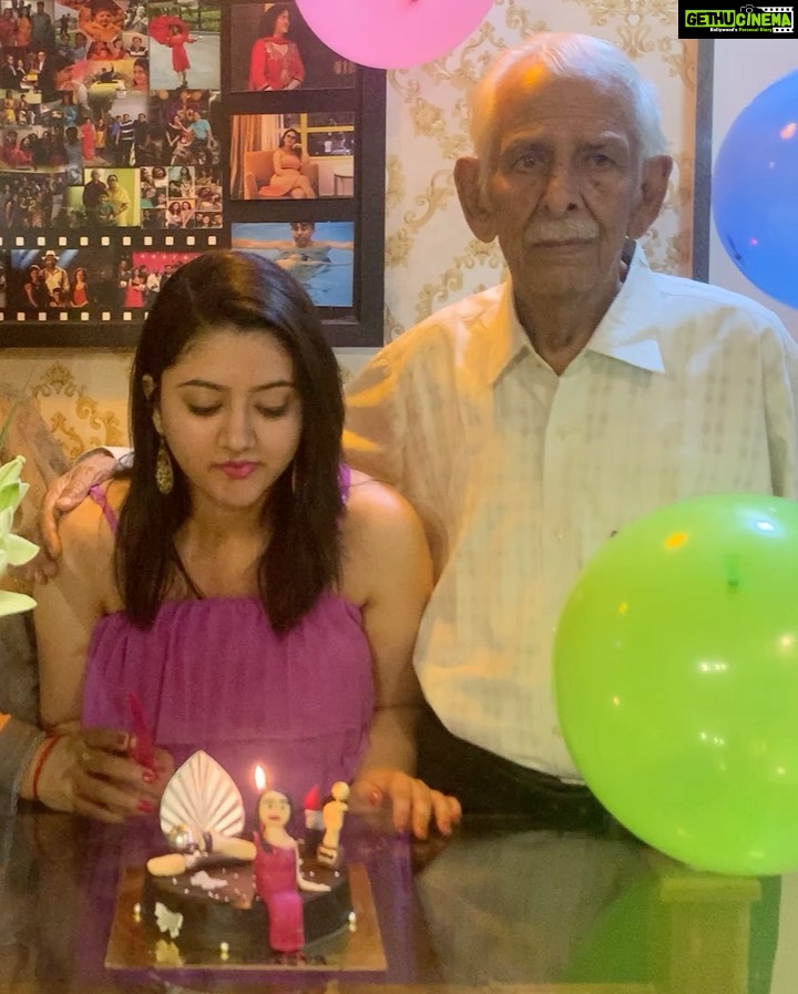 Shriya Sharma Instagram - 😭🥺♾♥️ Since birth Dado was always there on one of our birthdays. Little did I know this would be my last birthday celebration with him. Breaks me Dado…i miss you soo much. I will always love you 😭