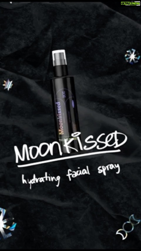Shruti Haasan Instagram - Meet MOONKISSED π π« This hydrating facial spray mist combined with *Vitamin F* helps treat irritated and damaged skin, improves skin texture, firms the skin and minimizes the appearance of visible signs of ageing such as fine lines and winkles. It also preserves skin moisture, while leaving skin feeling bright, in your skintone, and refreshed! β Whatβs inside? Thermal water: Neutralises free radicals, calms irritation, and reduces inflammation. π¦ We all need this! Oligo Sodium Hyaluronate: Deeply hydrates the skin and reduces the signs of ageing. Ashwagandha: Rejuvenates the skin, and fights skin issues such as pigmentation and acne breakouts. Chamomile: Accelerates cell and tissue renewal. β Available on Nykaa #PulpXShruti #PXS #YouSkinEveryoneInThatOrder #PulpIndia π π