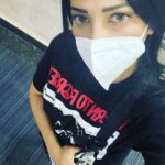 Shruti Haasan Instagram - Another day another airport - grateful for my experiences in this life - learning everyday how important clear hearted people are and how much understanding we must cultivate for the lost who carry maps of confusion and how much we must celebrate the misfits! Sleep deprived and thankful is a great combination to over think and dive deep :) I hope you are well and I hope you find the things that make you happy in the smallest of ways everyday - ok bye 🧿💜