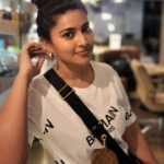 Sneha Instagram - When life puts you in tough situations don't say 'WHY ME?' say 'TRY ME' Pc @prasanna_actor 😊 #thisisme #livelife #casualoutfit #lovebalmain #favoritehairstyle #hubbyclicks😍