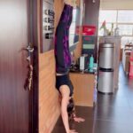 Soha Ali Khan Instagram - No pain no gain 💪🏻 @maheshfitnessclub #fitness #workout
