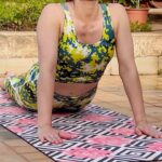 Soha Ali Khan Instagram - Be calm and practise yoga 🧘‍♀️ #internationalyogaday #yoga