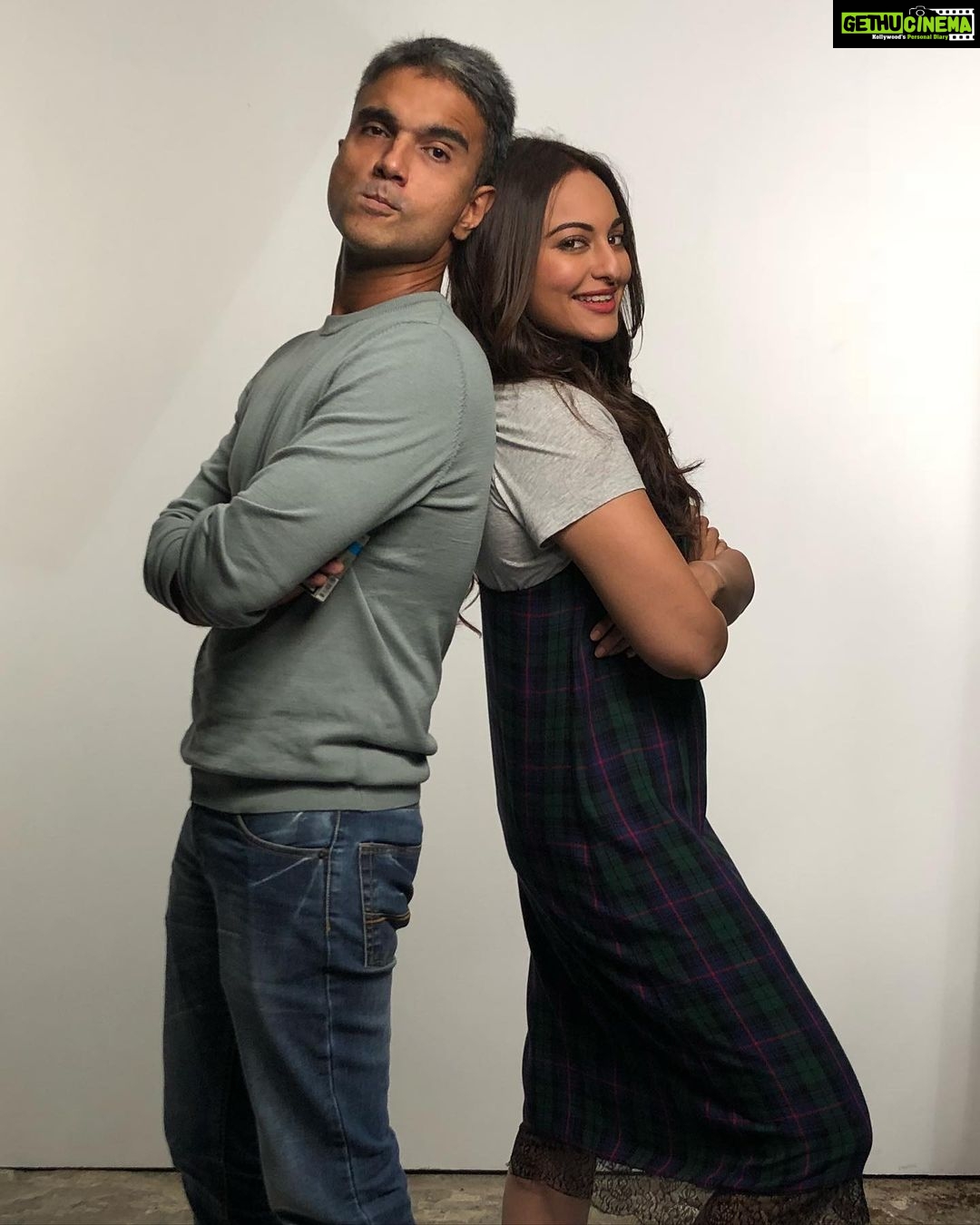 Sonakshi Sinha Instagram - Its #NationalBestFriendDay! Lol cant believe these clowns have a day dedicated to them… Here they are (not in order of preference… they are all equally exotic and add lots of happiness to my life)