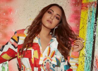 Sonakshi Sinha Instagram - She’s a real work of art…this one 🎨