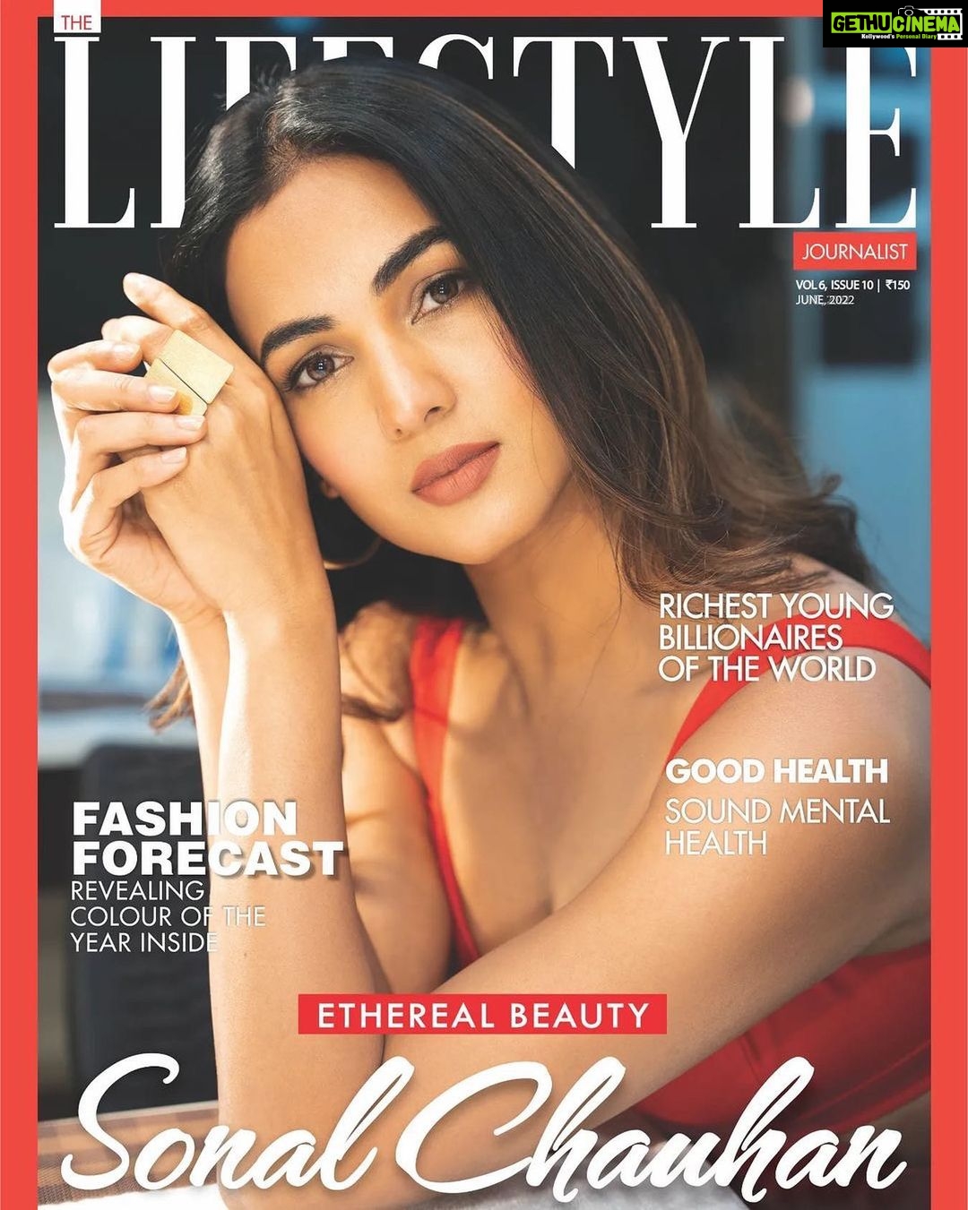 Sonal Chauhan Instagram - Posted @withregram • @tlj_magazine Ethereal Beauty @sonalchauhan on the cover of @tlj_magazine June Edition 2022 Cover Girl @sonalchauhan Magazine @tlj_magazine Editor @nehamiglani11 Creative Director @ankurvadhera Photo Credit @stargaze.404 HMU @vijaysharmahairandmakeup Styled by @rashmitathapa Ring @thetrinkaholic PR @communiquefilmpr #coverpage #bollywood #sonalchauhan