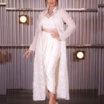 Sonali Bendre Instagram – Chose to wear white on a rainy day! #Guts 😋