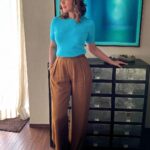 Sonali Bendre Instagram - Driving away the midweek blues… 💙