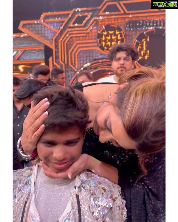 Sonali Bendre Instagram - And the winner of #DIDLilMasters issss…. Nobojit Narzary Congratulations to you my bachha, you’ve earned your title 🏆 Biiiiiggg congratulations to all amazing kids who made it to the Top 5… Sagar, Adhyashree, Rishita and Appun… I wish y’all all the very best for the future and I am sooo sooo happy that I got to witness your amazing journey!! Sagar, my baby I will always be here for you 🫶🏼♥️ And a very special thanks to the wonderful production team, everyone at the @fullscreenentertainment - Neha…. Vibhor, Sunil, and my lovey co-judges - Remo and Mouni… Jay, Vartika, Paul, Vaibhav and your super talented team! Thank you for sharing this beautiful journey with me!! Lots of love to all!! Until we meet again….