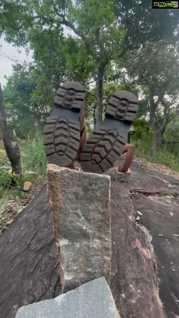 Soori Instagram - You can do anything any place 🏋️💪 #Viduthalaishootingspot #viduthalai #gym #gymmotivation #gymlife #workout #Soori #model #workoutmotivation #Work #ActorSoori