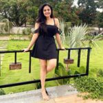Sreemukhi Instagram - Is it weekend already?! 🖤