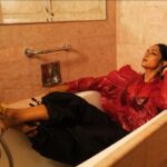 Sriya Reddy Instagram – Living my best life in a bathtub #suzhal #mumbai