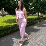 Sunny Leone Instagram - Love this suit set! By - @thefigureout Styist- @hitendrakapopara Assistant stylist - @tanyakalraaa
