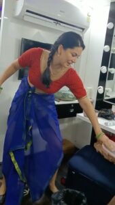 Sunny Leone Instagram - Dr. Leone in the house!! . . @sunnyrajani @jeetihairtstylist . . #SunnyLeone