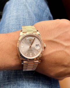 Suriya Instagram - A moment like this makes life beautiful! Thank you Anna for your #rolex @ikamalhaasan
