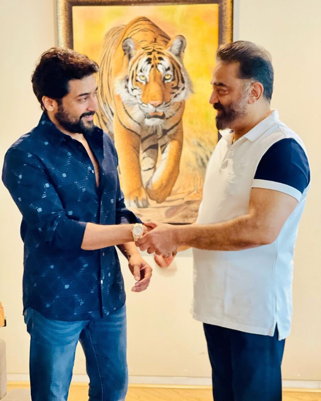 Suriya Instagram - A moment like this makes life beautiful! Thank you Anna for your #rolex @ikamalhaasan