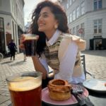 Taapsee Pannu Instagram – In Denmark they take their coffee and pastries seriously ☕️ 
#TapcTravels #Copenhagen #HappyWeather