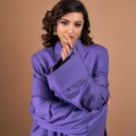 Tejaswi Madivada Instagram – Really love this hair and makeup by @_teasedrybar @ppriyanka90 thankyou so much for the nails and also the selection of the shades.