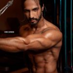 Thakur Anoop Singh Instagram – Staying hungry is the 🔑 to consistency leading to your goal! 

@gibbon6_nutrition