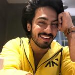 Thakur Anoop Singh Instagram - Let us all greet each other with a smile, for a smile is the beginning of something meaningful! 💛