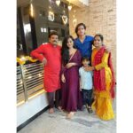 Vaishnavi Chaitanya Instagram - Happy Diwali ❤️ . . . @nitishcueboy ❤️ #family #diwali