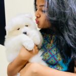 Vaishnavi Chaitanya Instagram - Thattthhh iizzzz maahhhh baaabbbyyy ddoogggiieee...❤️🤭 Alpha baby❤️🥺😘 . @alpha__thesamoyed