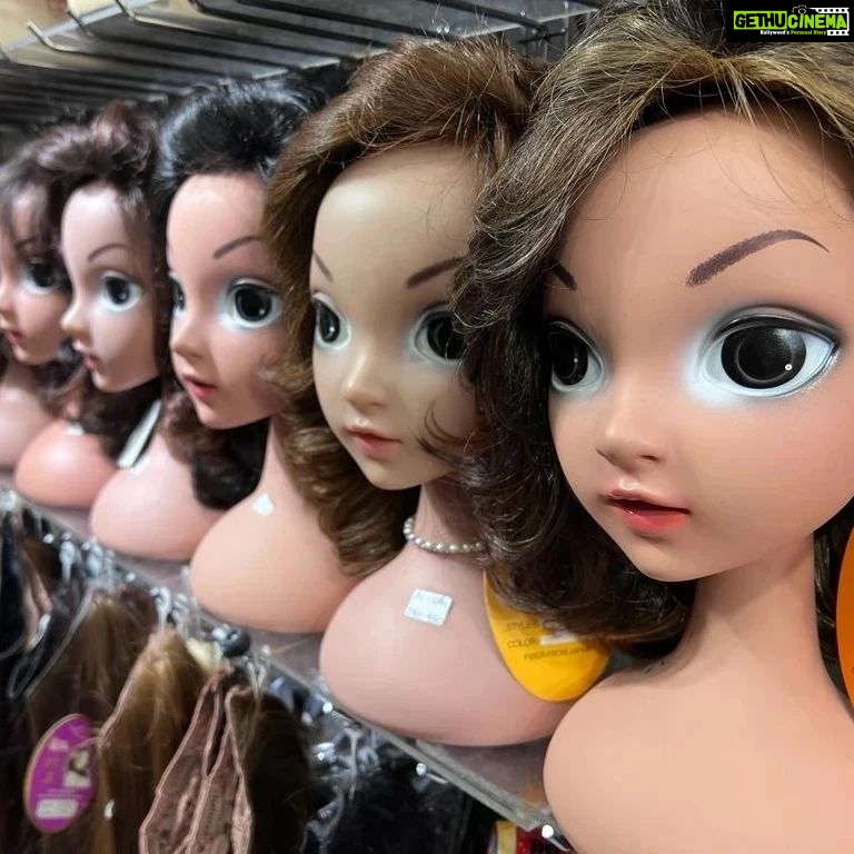 Vanitha Vijayakumar Instagram - 👩🏻Full wigs 👩🏻🦱hair extensions 👧🏻clip on pony tails 👩🏻🦳available in various colours, cuts and textures 💁🏻♀️easy to use and easy maintenance 🙅🏻♀️very cost effective 💆🏻♀️we have for personal use to buy and also for rentals & shoots, events etc... #vanithavijaykumarstyling #vanithavijaykumarstudios #hairwigs #extensions #classic #colorful #colour #colours #accessories #party #shopping #onlineshopping #onlineshop #style #outfits #outfit #store #makeover #instagram #hair #hairstyle #hairstyles #wig #wigs #picoftheday #pictureoftheday #outfitoftheday #haircolor Khader Nawaz Khan Road