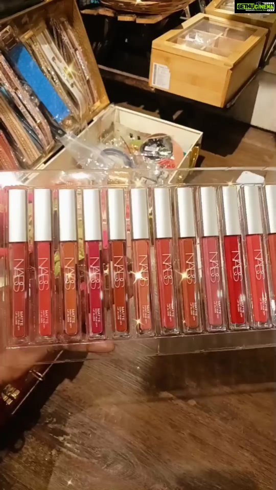 Vanitha Vijayakumar Instagram - Matte lip gloss restocked💄 #makeup #makeupartist #lipstick #lipstickshades #lipsticks #makeupideas #makeuplover #makeuplife #matte #liquidlipstick #gloss #lipgloss #reelsinstagram #reelitfeelit #reelsvideo #reels #reelkarofeelkaro #reelsindia