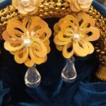 Vanitha Vijayakumar Instagram - Shop unconventional floral earrings only @vanithavijaykumarstyling #vanithavijaykumarstyling #vanithavijaykumarstyling #hair #hairdo #hairdresser #classic #colorful #colour #colours #accessories #facinator #hairstyles #party #partytime #funky #shopping #onlineshopping #onlineshop #style #outfits #outfit #store #makeover #reelsinstagram #reelitfeelit #reelsvideo #reels #reelkarofeelkaro #reelsindia #instagram Khader Nawaz Khan Road