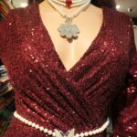 Vanitha Vijayakumar Instagram - Let you Bling Bling with this sequence one piece gown💃🏻🌠💫 #vanithavijaykumarstyling #outfitoftheday #outfit #outfits #women #womensfashion #girl #girls #style #styling #stylist #fashion #ootd #picoftheday #pictureoftheday #dress #accessories #makeover #onlineshopping #onlineshop #boutique #boutiqueshopping #boutiquefashion Khader Nawaz Khan Road
