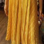 Vanitha Vijayakumar Instagram - Pleated skirt & organza floral printed sleeved top💛🖤 Dm for prize & details📩 #vanithavijaykumarstyling #outfitoftheday #outfit #outfits #women #womensfashion #girl #girls #style #styling #stylist #fashion #ootd #picoftheday #pictureoftheday #dress #accessories #makeover #onlineshopping #onlineshop #boutique #boutiqueshopping #boutiquefashion Khader Nawaz Khan Road
