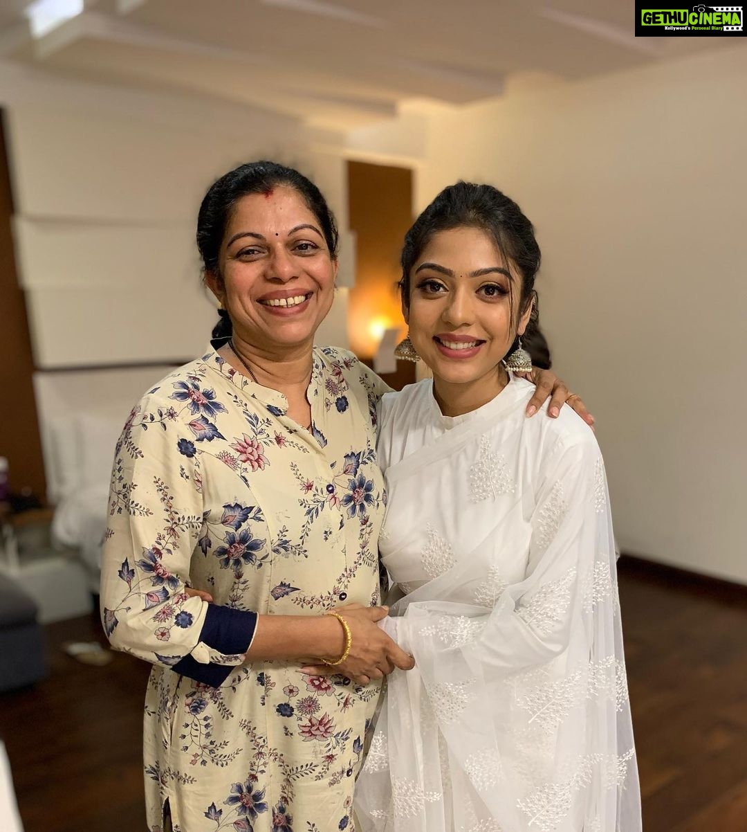 Varsha Bollamma Instagram - Happy birthday to my everything 🥺🤍