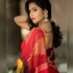 Venba Instagram - 🥰🫶😍 Costumes - @ivalinmabia Photography - @camerasenthil Makeup - @elegant_bridalstudio Shoot Organised by @rrajeshananda #saree #sareelove #simple #elegant #love #cute #instalike #instamood #followforfollowback #followme #viral #pinterest #love #style #swag #heroine #tamilcinema #chennai #instagram #likeforlike #likeforfollow