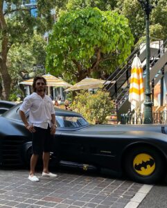 Vidyut Jammwal Instagram - To win ITLVJ. Merchandise…
Name the 2 cars..
The 1st 5 correct answers will receive ITLVJ merchandise…

#ITLVJ
#martialarts