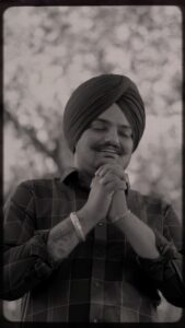 Wamiqa Gabbi Instagram - Sidhu 💔 I remember talking to you for the first time and confessing ki mainu tera song ‘Dhokhe’ kinna pasand hai and you replied with ki ‘Sachi boht dillon likhya si oh gaana’ par tere te har gaane ch sirf dil hi dil disda si ♥️ What a legend we have lost so soon. Eh galat hai jo hoya! Eh galat hai unha maa peo layi jinha nu eh dukh milya hai es umre. Eh galat hai. Rest In Peace Sidhu 💔 @sidhu_moosewala 🫂