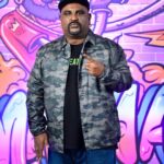 Yogi B Instagram - “Ithe Namma Ooru Paattu”. Yes, Episode 4 is Local Mashup Round, an ode to Malaysian hits by our talented contestants. Power packed episode with our guest judge @balankash #RapPorkalamS2 every Saturday at 9PM on Vinmeen HD Ch202. Also available on Astro Go and On Demand! #RapIsaiTodarum #AstroUlagam 🧢: @neweramyofficial Mentors @sheezay @sainttfc Host @kavithaigundar